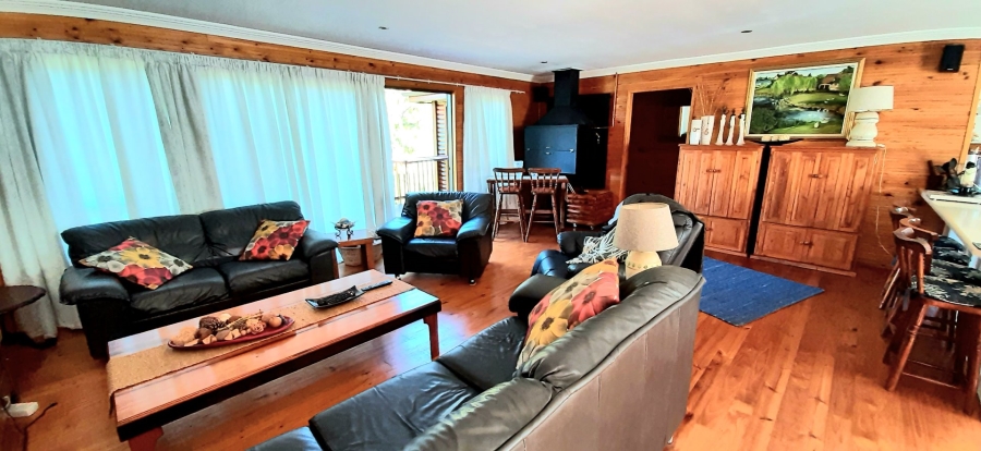 4 Bedroom Property for Sale in Dolphin Creek Golf Estate Western Cape